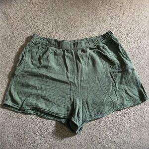 Universal Thread High Waist Olive Shorts